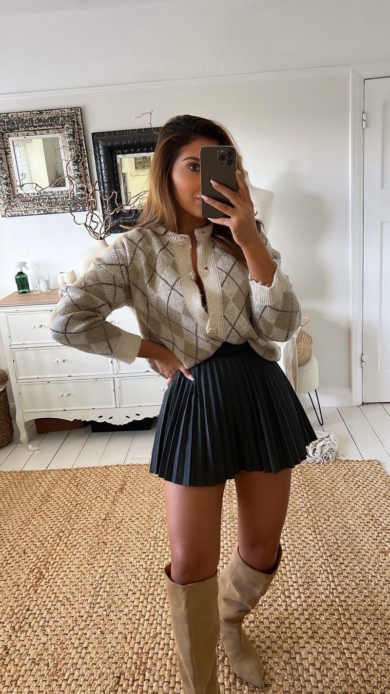 VICTORIA Cardigan (Two Colours)