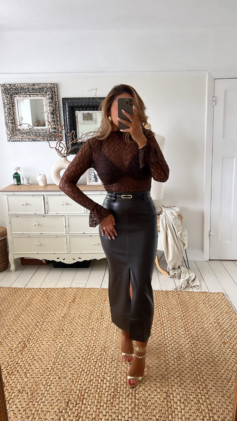 GENEVIEVE Shaping Faux Leather Skirt