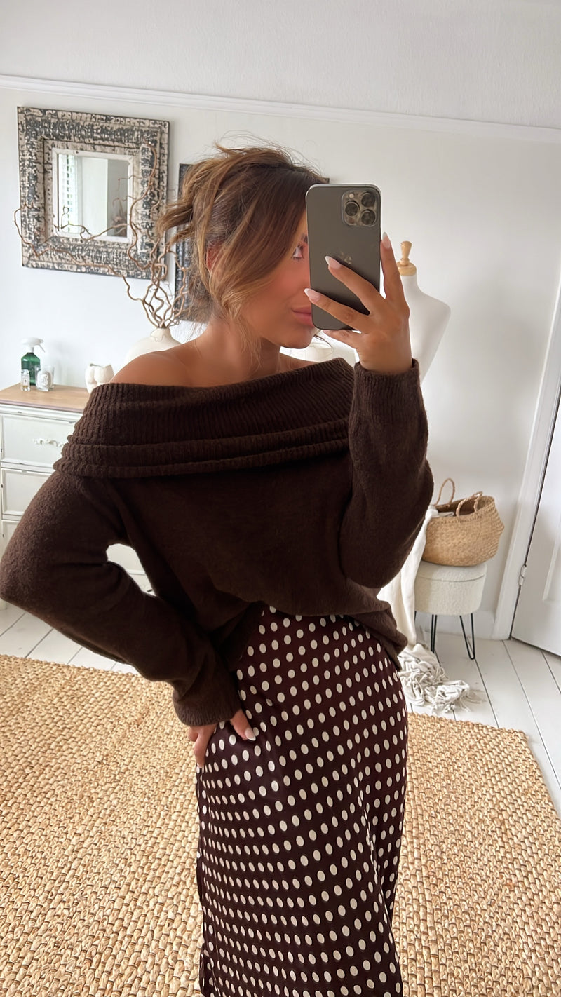 SARAH Off Shoulder Jumper (3 Colours)
