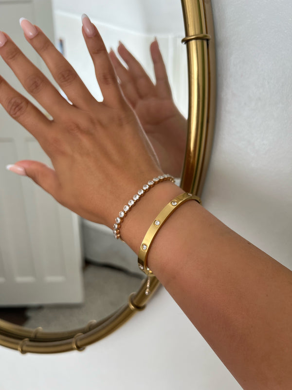 ELLA Bangle