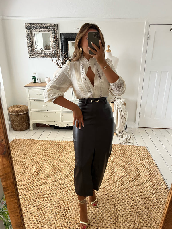 GENEVIEVE Shaping Faux Leather Skirt