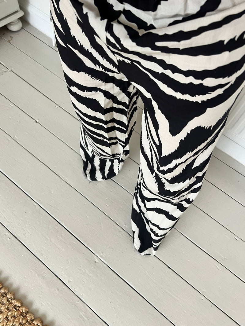 Zebra trousers