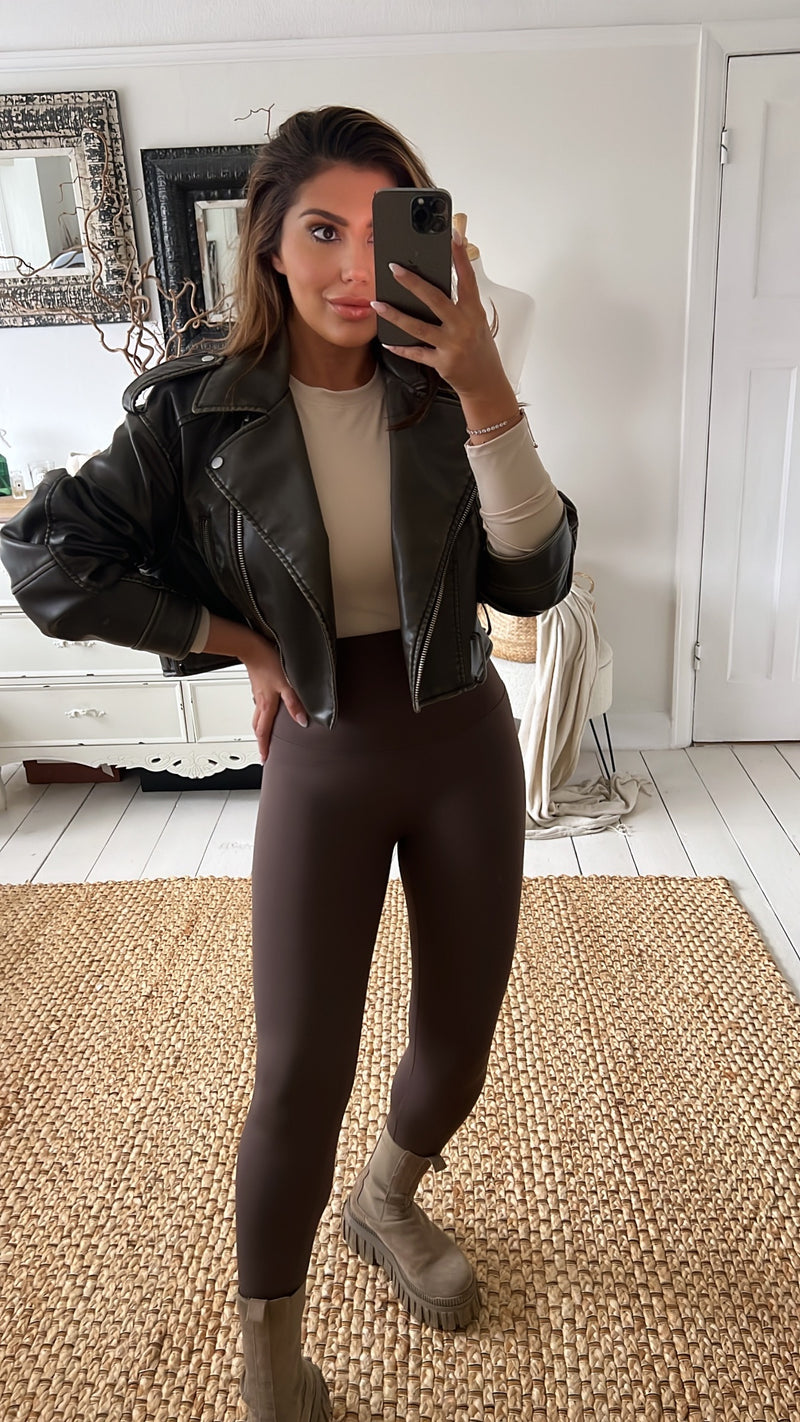 BAILEY Slinky Fitted Top (Two Colours)